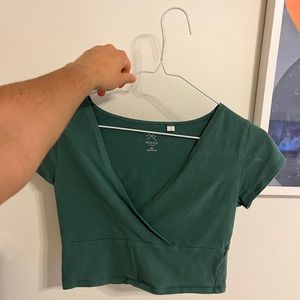 Green crop top! XS
